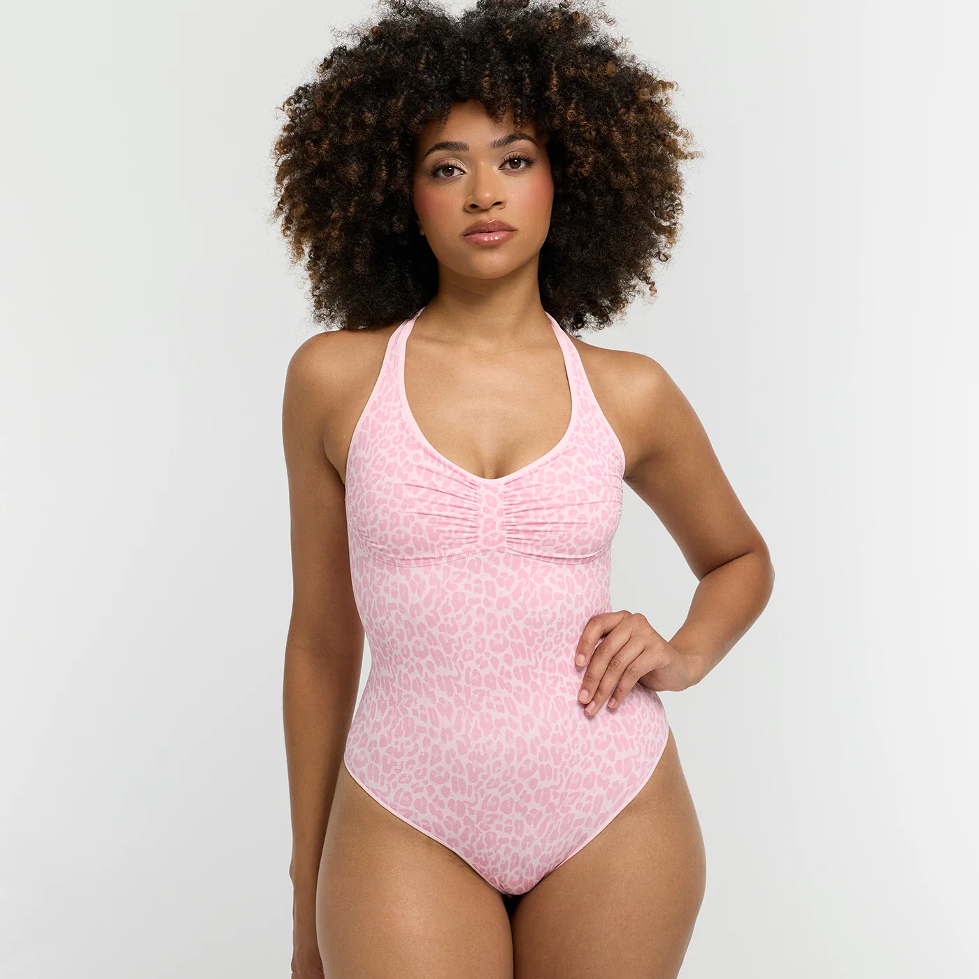 Neckholder Bodysuit Sculpting Shapewear mit integrierten Pads mit String - Image 8