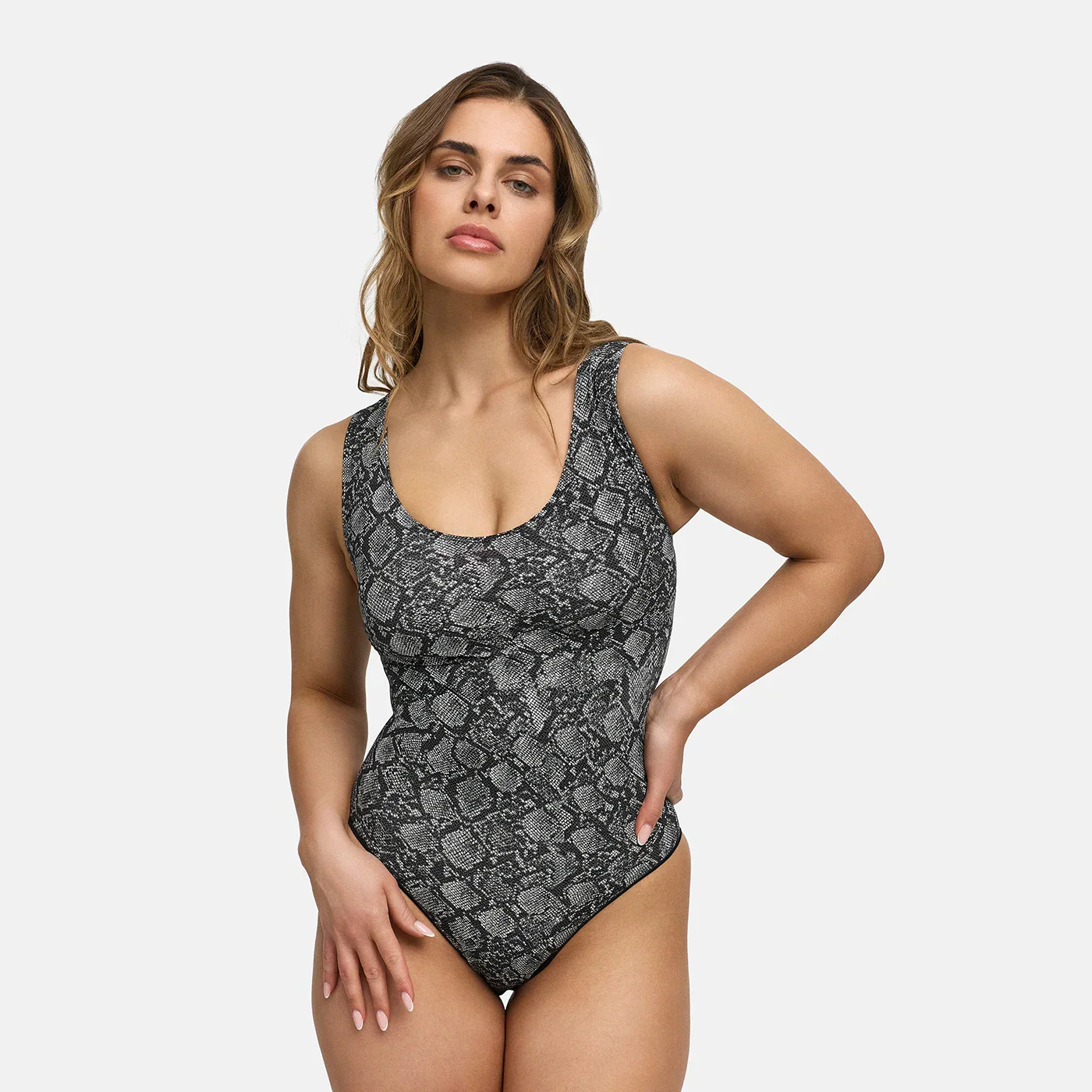 Tank Bodysuit Sculpting Shapewear mit Slip - Image 48