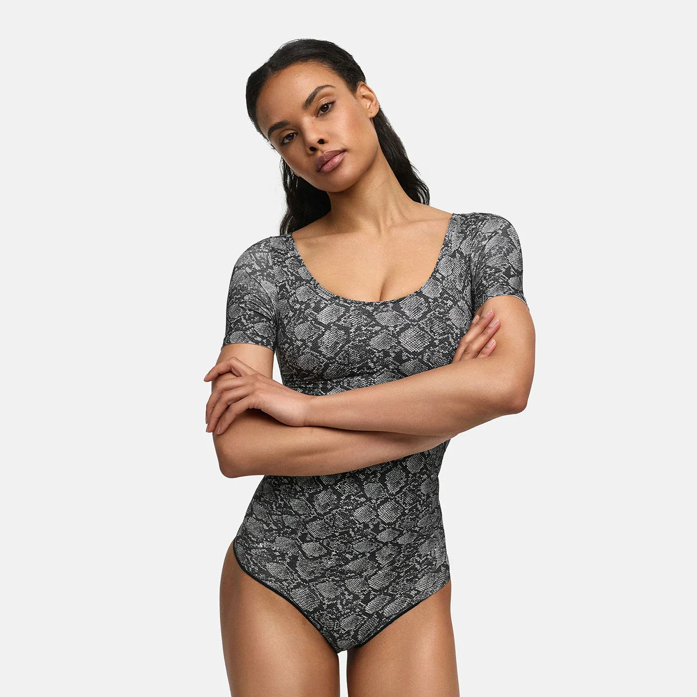 T-Shirt Bodysuit Sculpting Shapewear mit String - Image 32