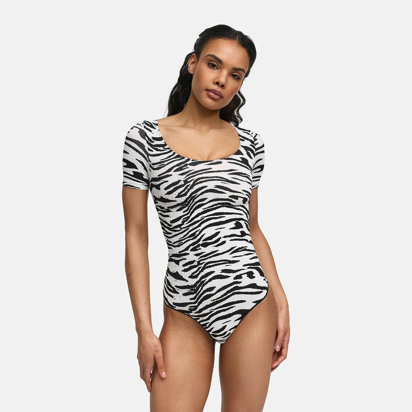 T-Shirt Bodysuit Sculpting Shapewear mit String - Image 33